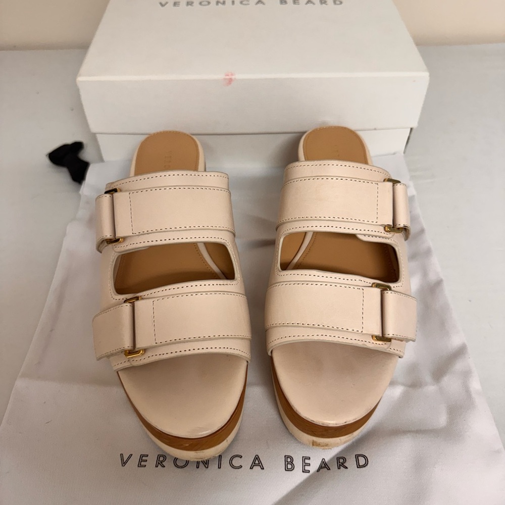 Veronica Beard Cream Women's Sandals - FREE SHIPPING